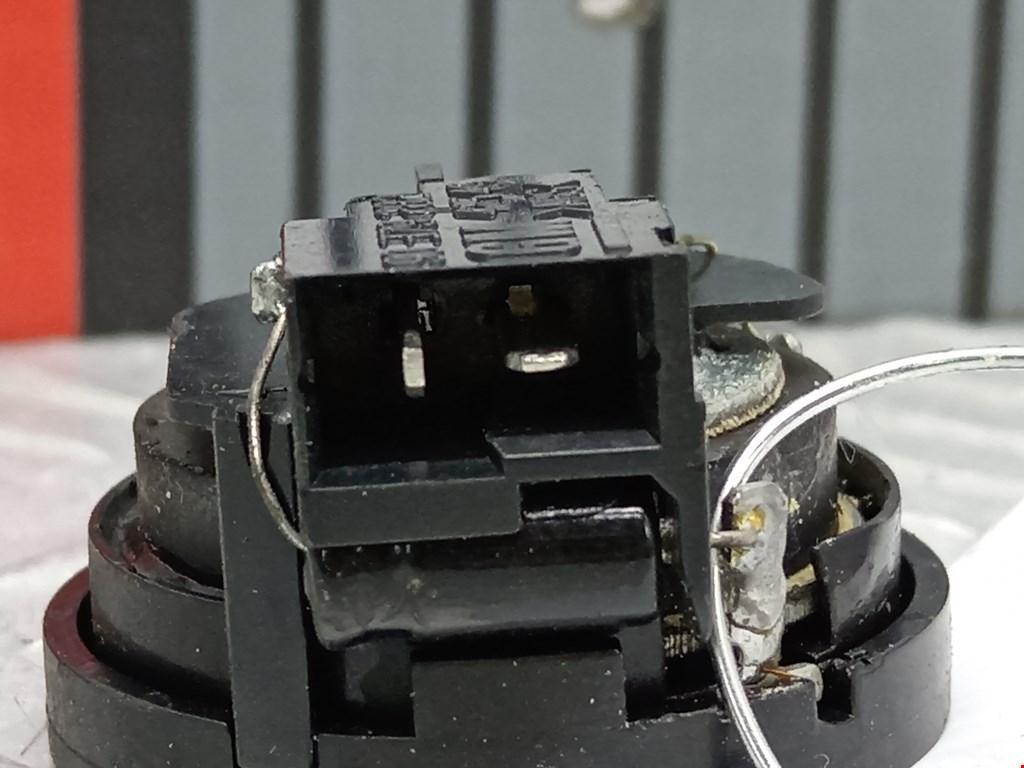 Динамик MAZDA Mazda 3 BK 2003-2009