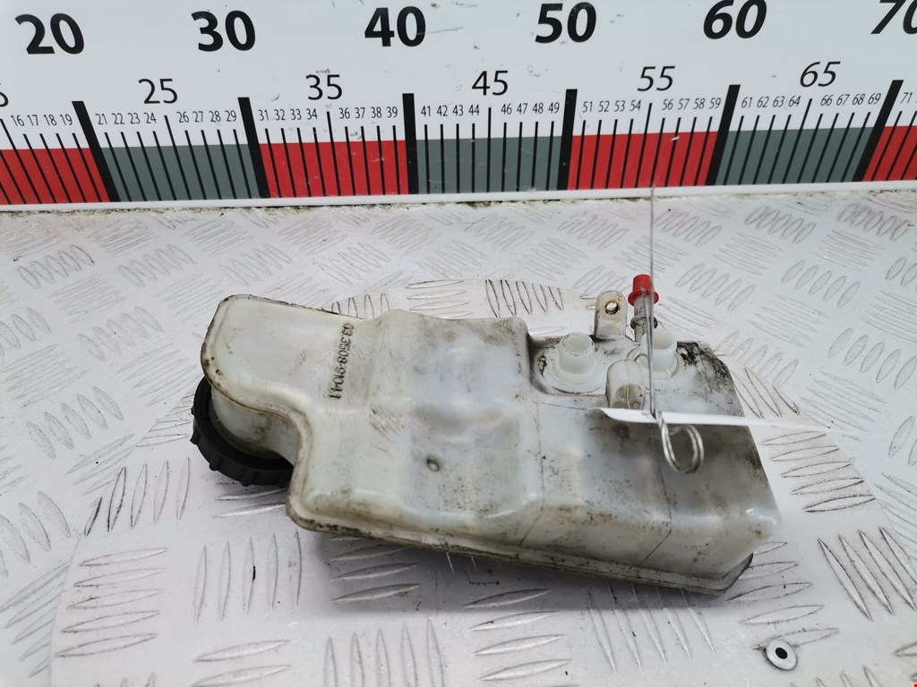 Бачок главного тормозного цилиндра FORD Kuga 2008-2012