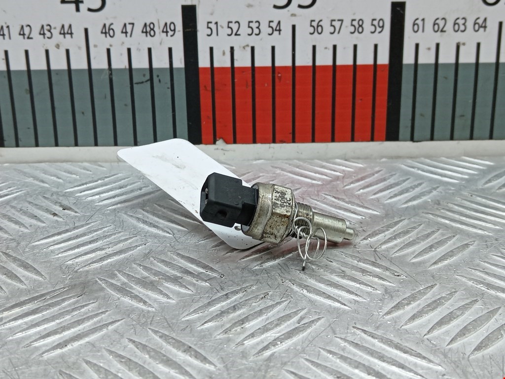 Датчик включения заднего хода PEUGEOT 406 1995-1999