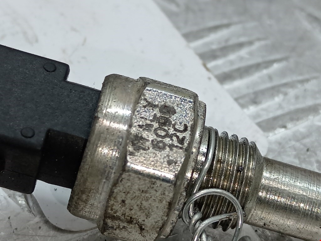 Датчик включения заднего хода PEUGEOT 406 1995-1999