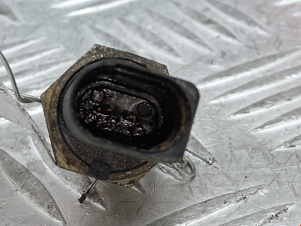 Датчик включения заднего хода VOLKSWAGEN Golf IV 1997-2003