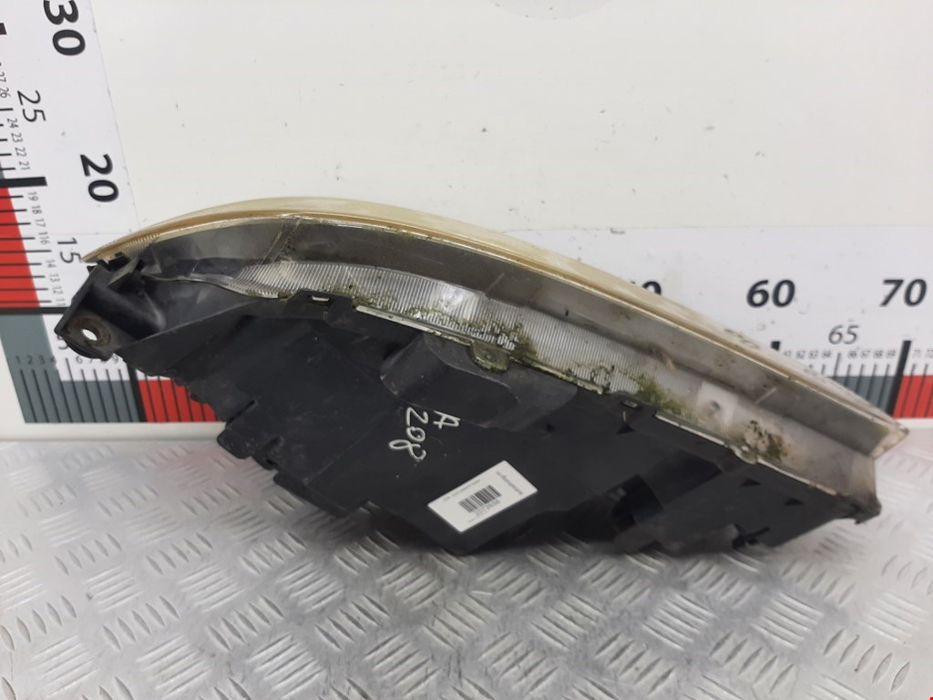 Фара правая MAZDA 323 FA 1977-1980