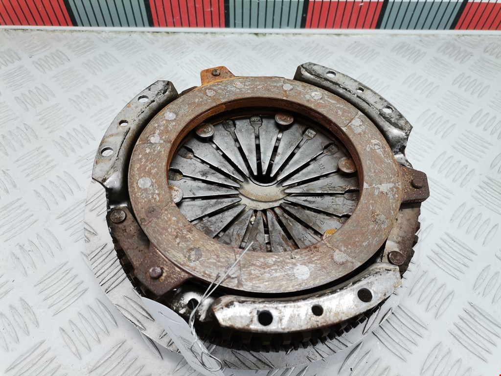Маховик (демпфер сцепления) RENAULT Clio 1998-2008