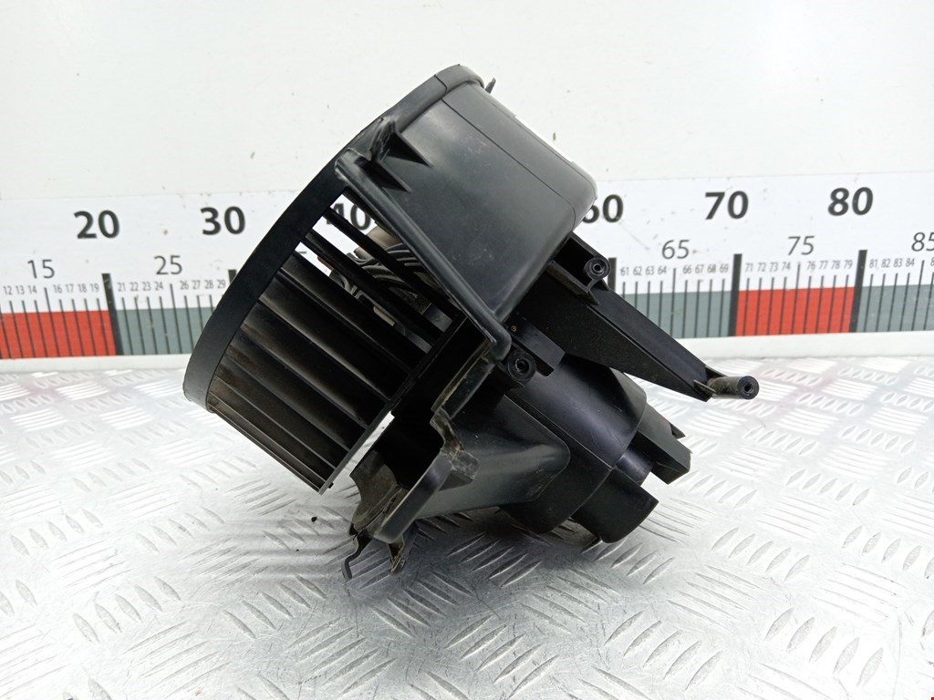 Моторчик (мотор) отопителя салона OPEL Astra G 1998-2005