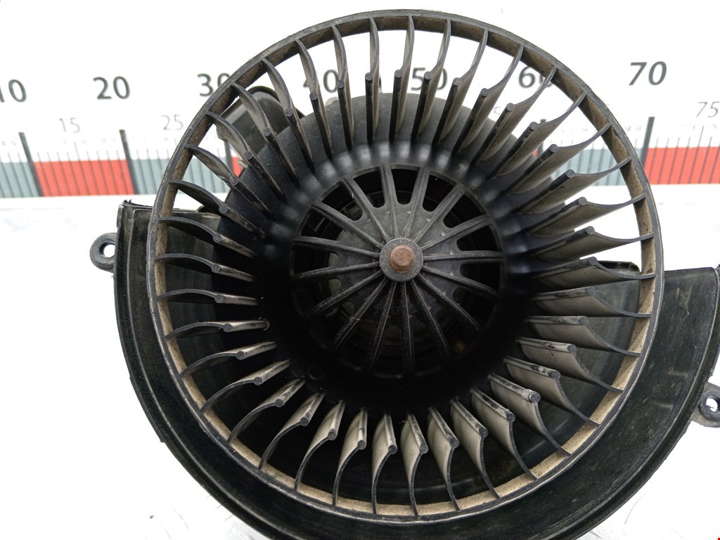 Моторчик (мотор) отопителя салона OPEL Astra G 1998-2005