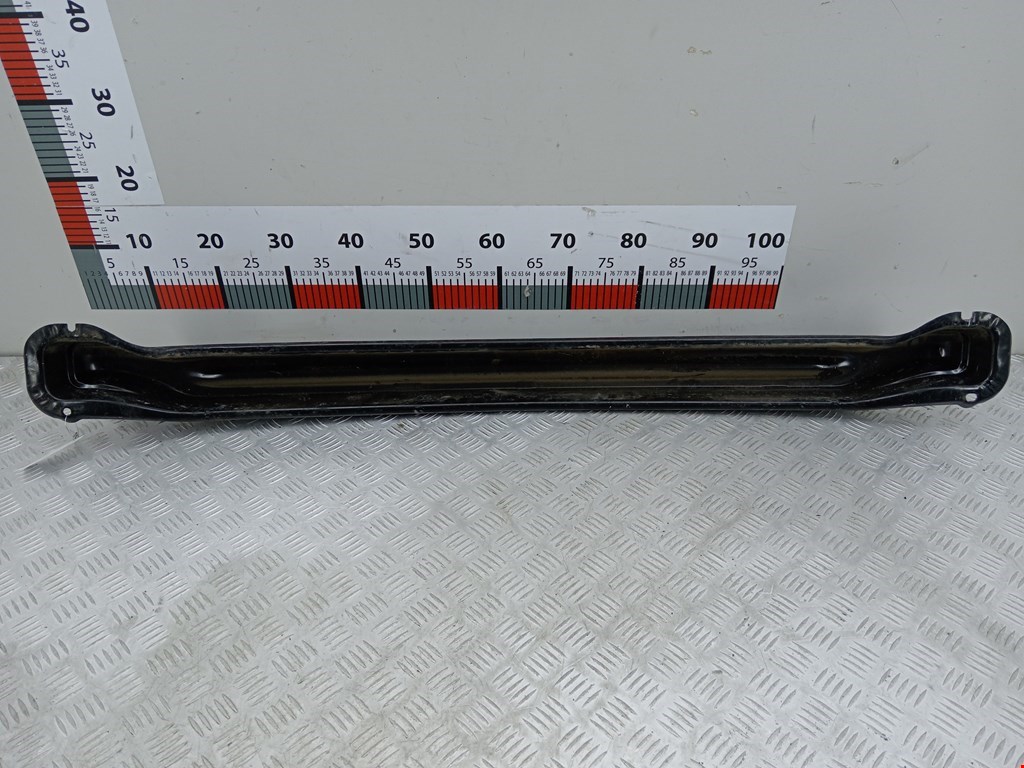 Усилитель заднего бампера (задний) VOLKSWAGEN Polo III 1994-2001