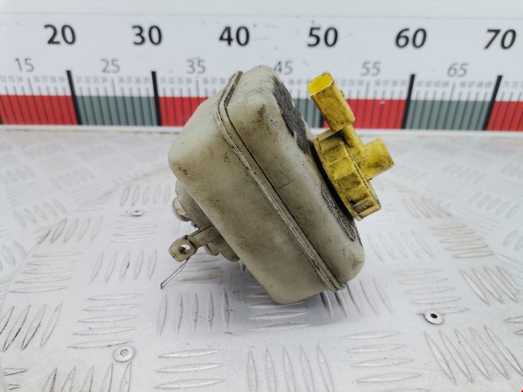 Бачок главного тормозного цилиндра VOLKSWAGEN Golf IV 1997-2003