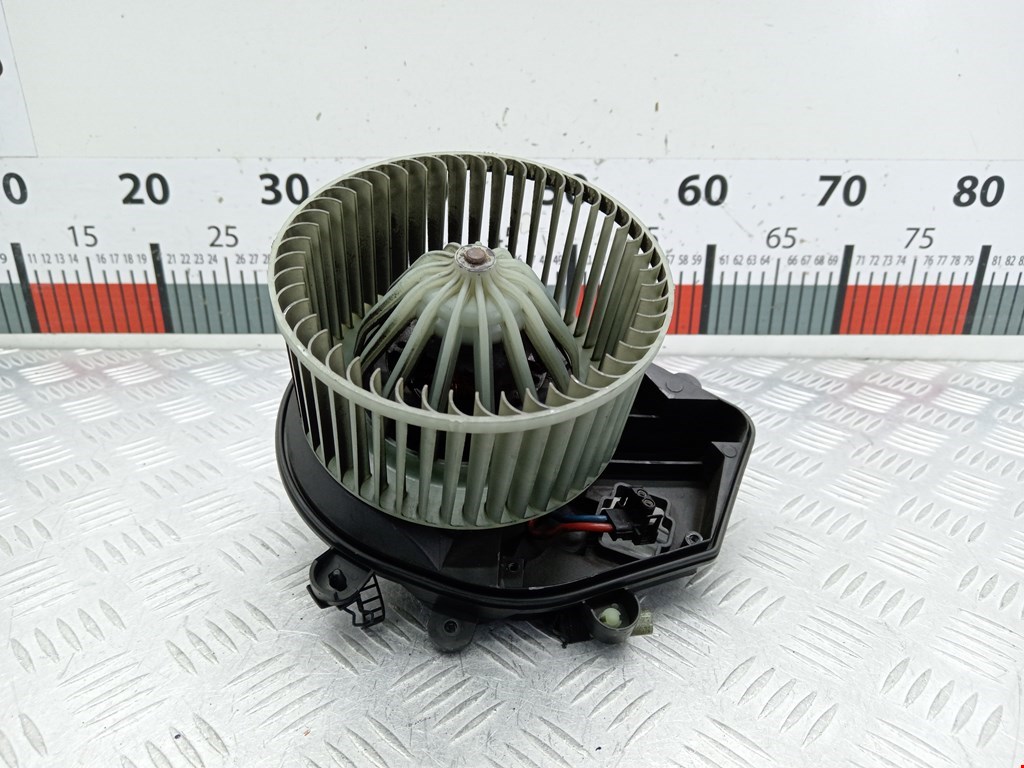 Моторчик (мотор) отопителя салона AUDI A4 B5 1995-2001