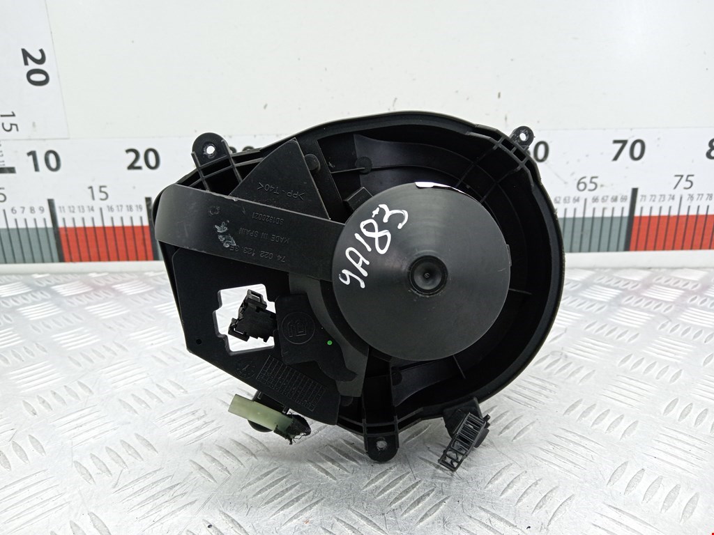 Моторчик (мотор) отопителя салона AUDI A4 B5 1995-2001