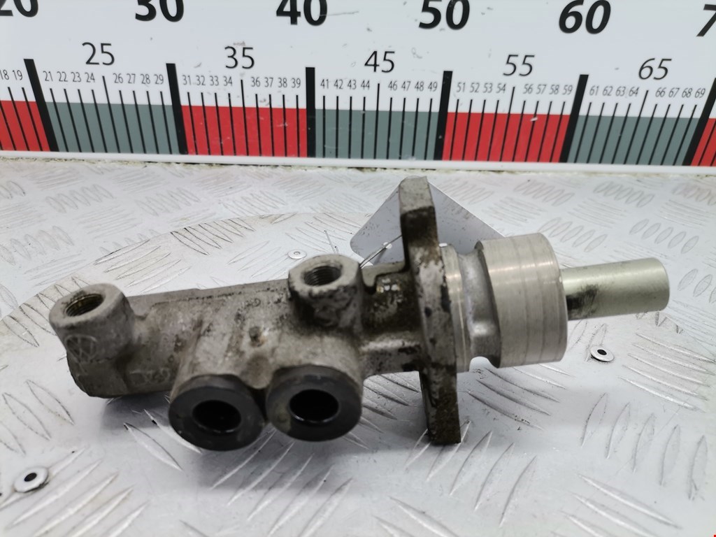 Цилиндр тормозной главный VOLKSWAGEN Golf IV 1997-2003