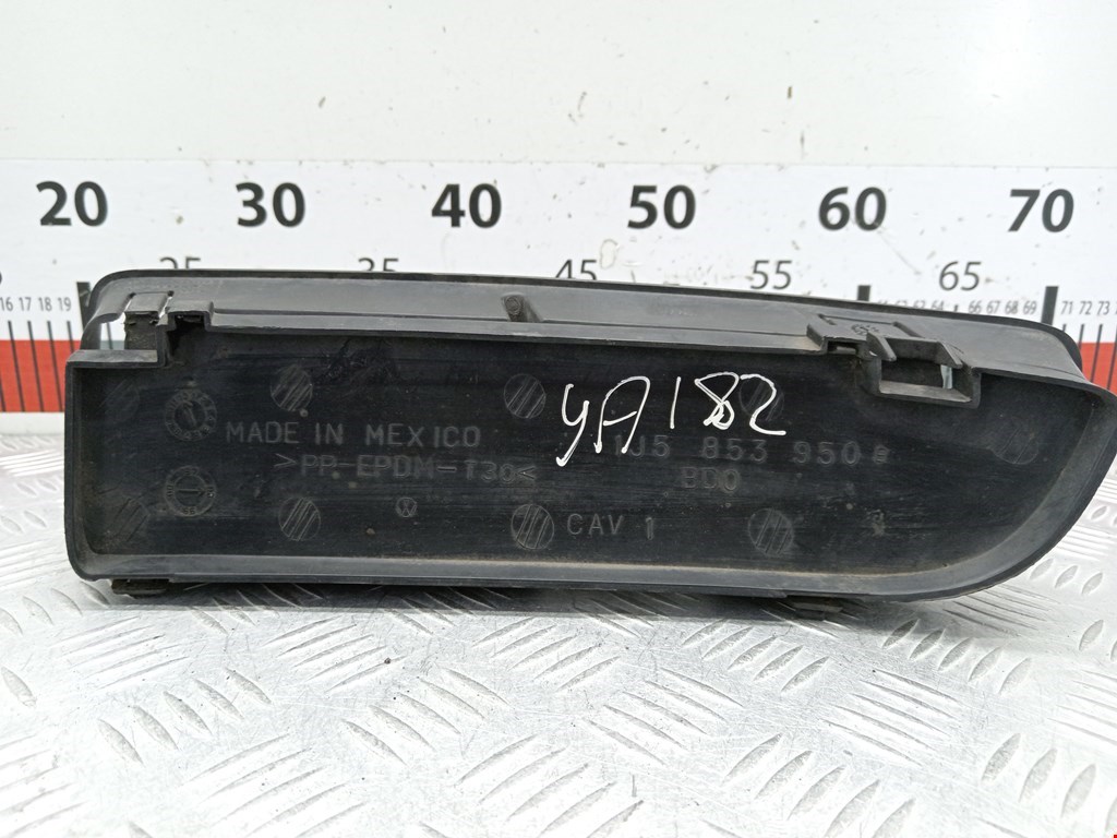 Решетка в бампер VOLKSWAGEN Bora 1998-2005