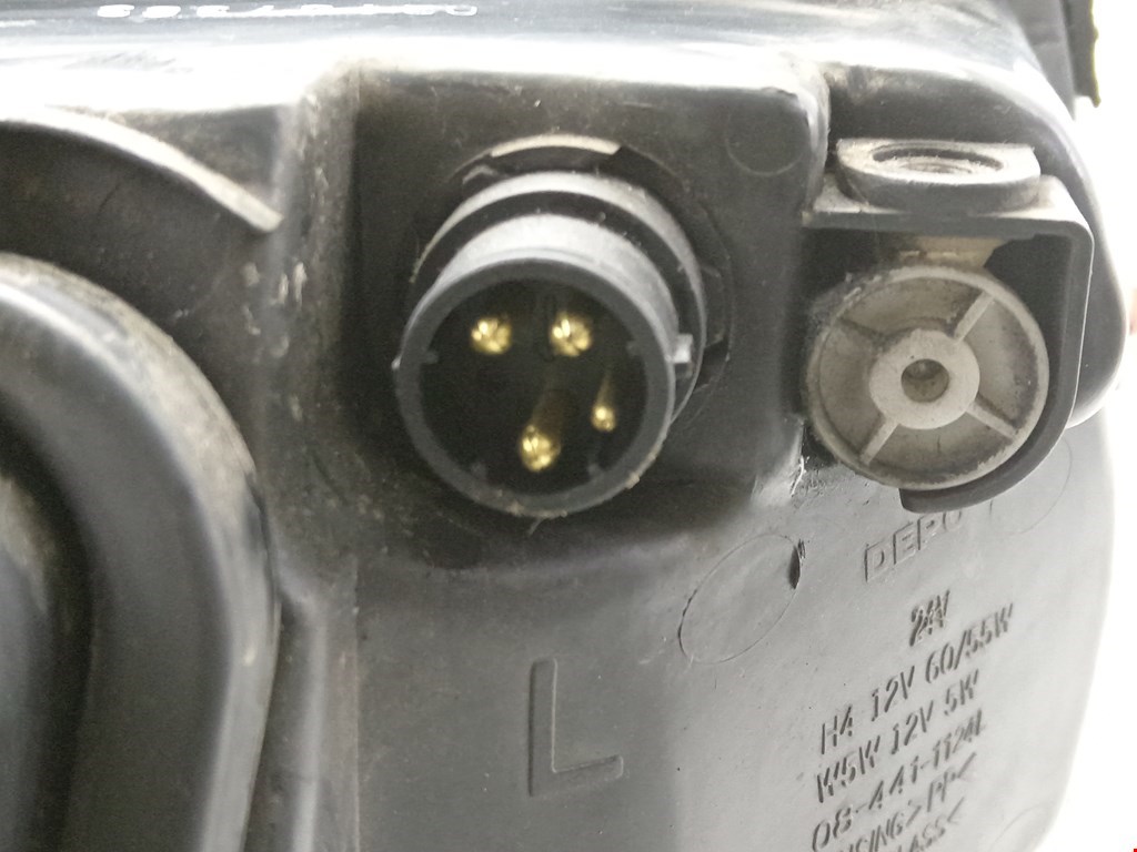 Фара левая AUDI A4 B5 1995-2001