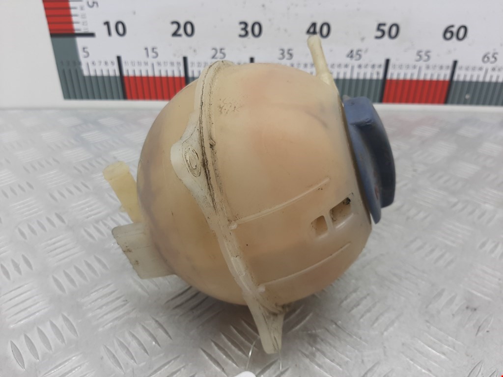 Бачок расширительный VOLKSWAGEN Golf III 1991-1997