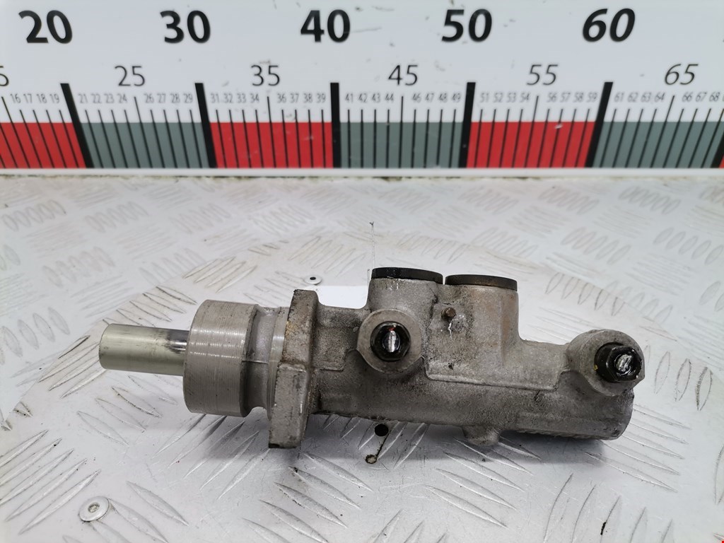 Цилиндр тормозной главный VOLKSWAGEN Golf IV 1997-2003