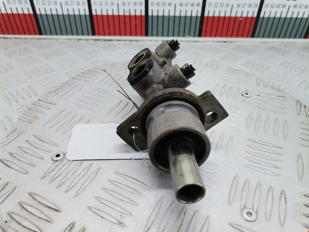 Цилиндр тормозной главный VOLKSWAGEN Golf IV 1997-2003