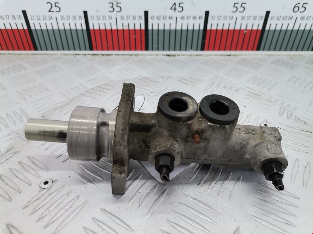 Цилиндр тормозной главный VOLKSWAGEN Golf IV 1997-2003