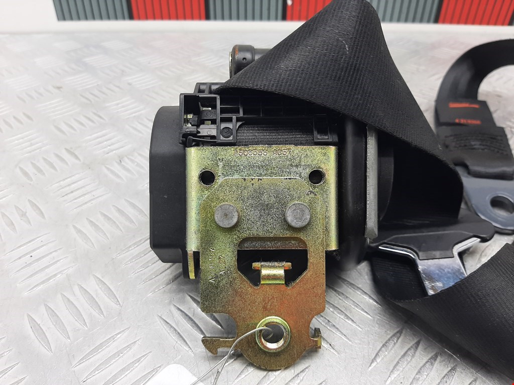 Ремень безопасности передний правый PEUGEOT 206 1998-2012