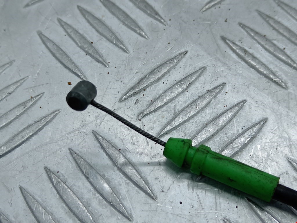 Замок двери передней левой TOYOTA Avensis 2003-2008