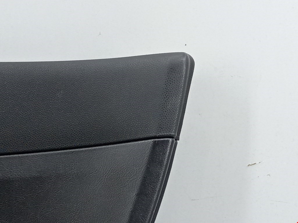 Обшивка двери задняя правая PEUGEOT 307 2001-2008