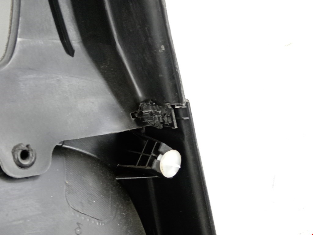 Обшивка двери задняя правая PEUGEOT 307 2001-2008