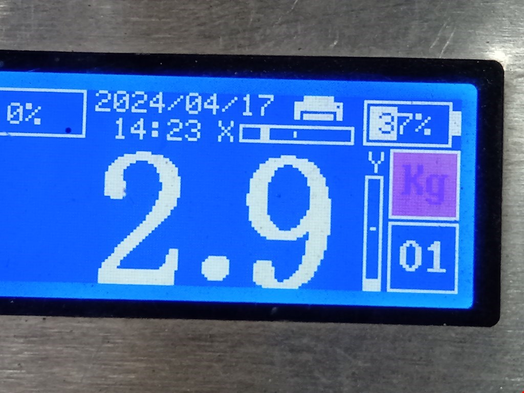 Стекло двери переднее правое AUDI A4 B6 2001-2005