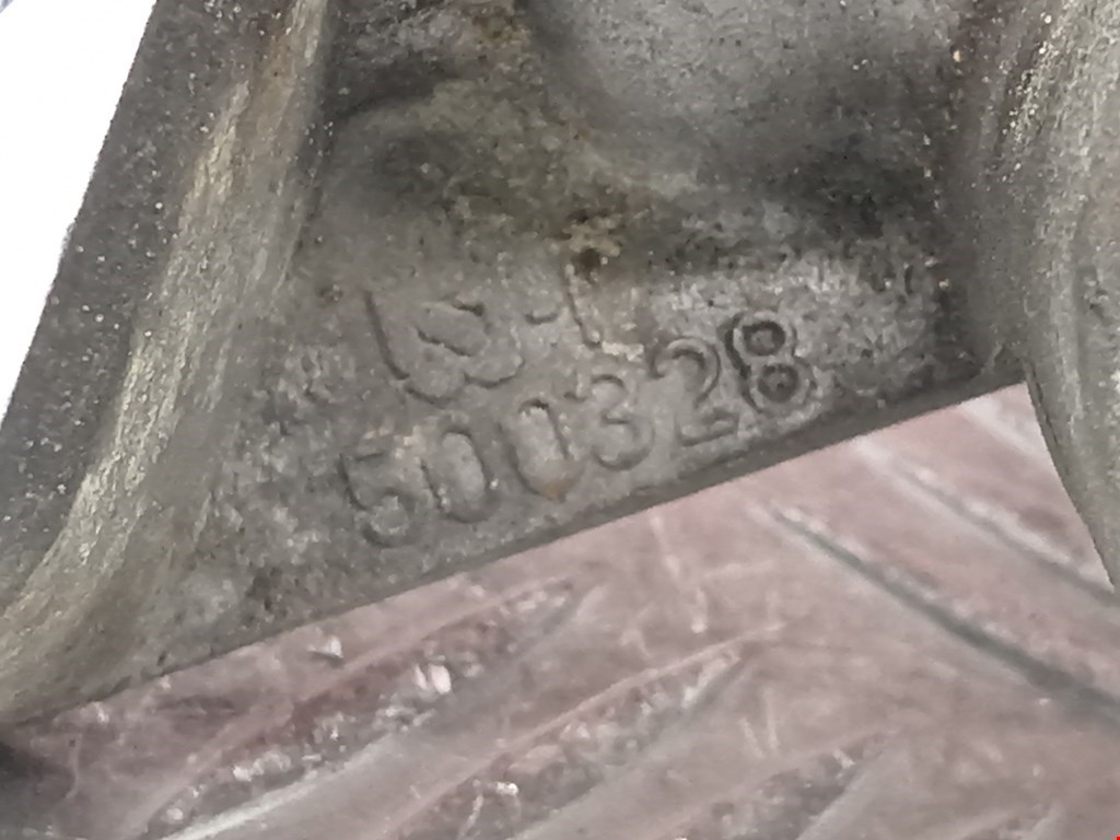 Корпус термостата MITSUBISHI Carisma 1995-1999