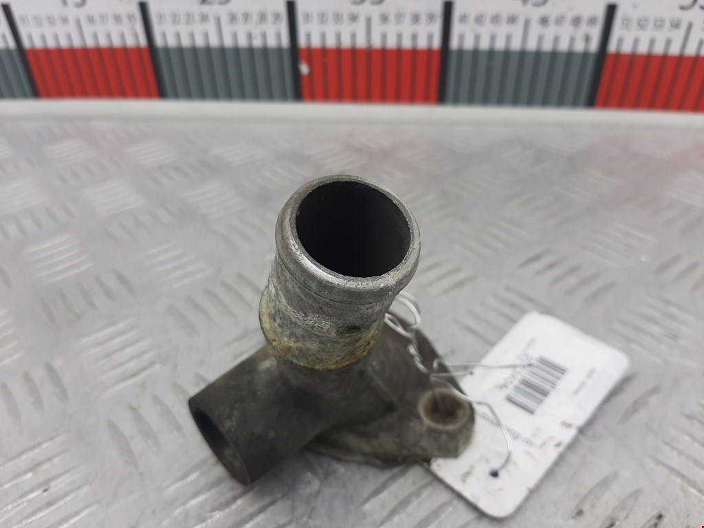 Тройник системы охлаждения MAZDA 323 BA 1994-1998