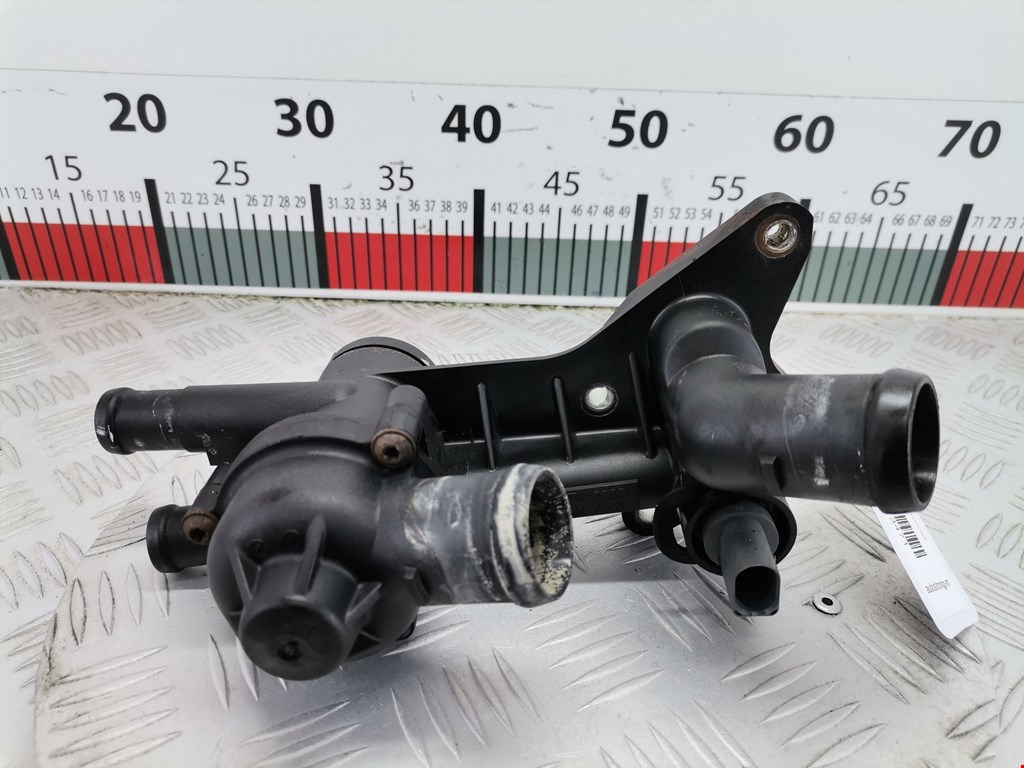 Корпус термостата VOLKSWAGEN Polo IV 2001-2009