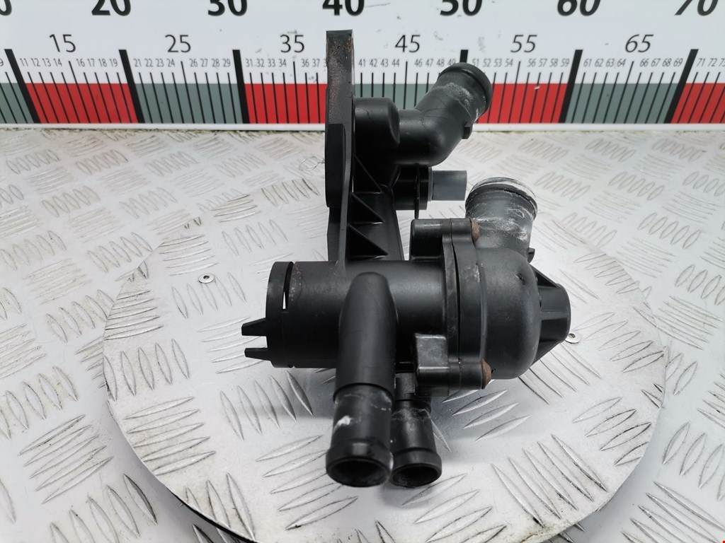 Корпус термостата VOLKSWAGEN Polo IV 2001-2009