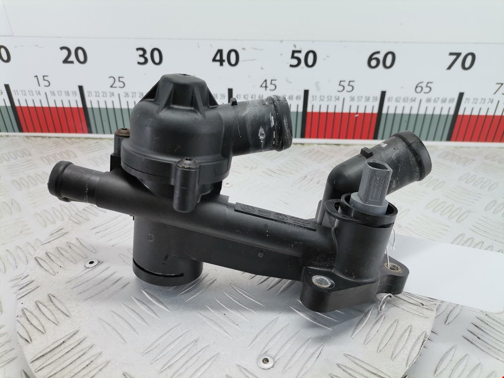 Корпус термостата VOLKSWAGEN Polo IV 2001-2009