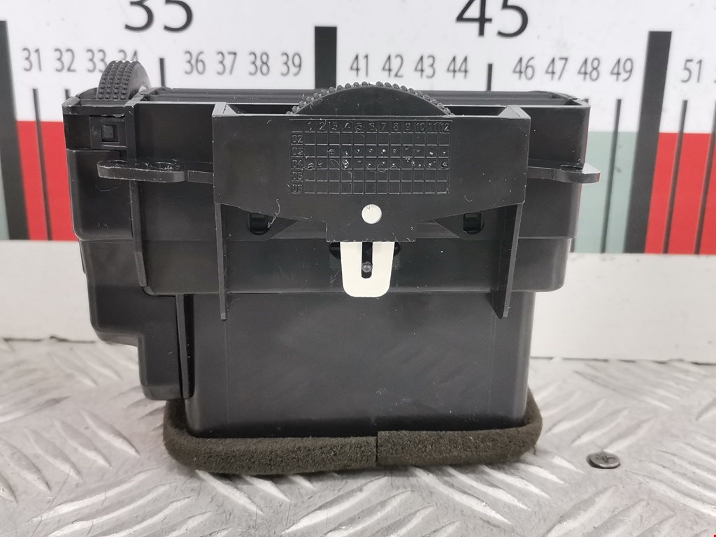 Дефлектор воздушный KIA Opirus 2003-2010