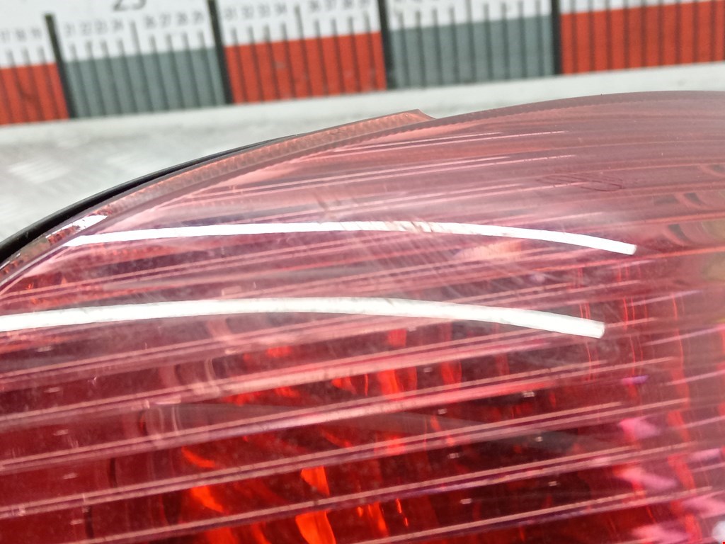 Фонарь задний правый PEUGEOT 206 1998-2012