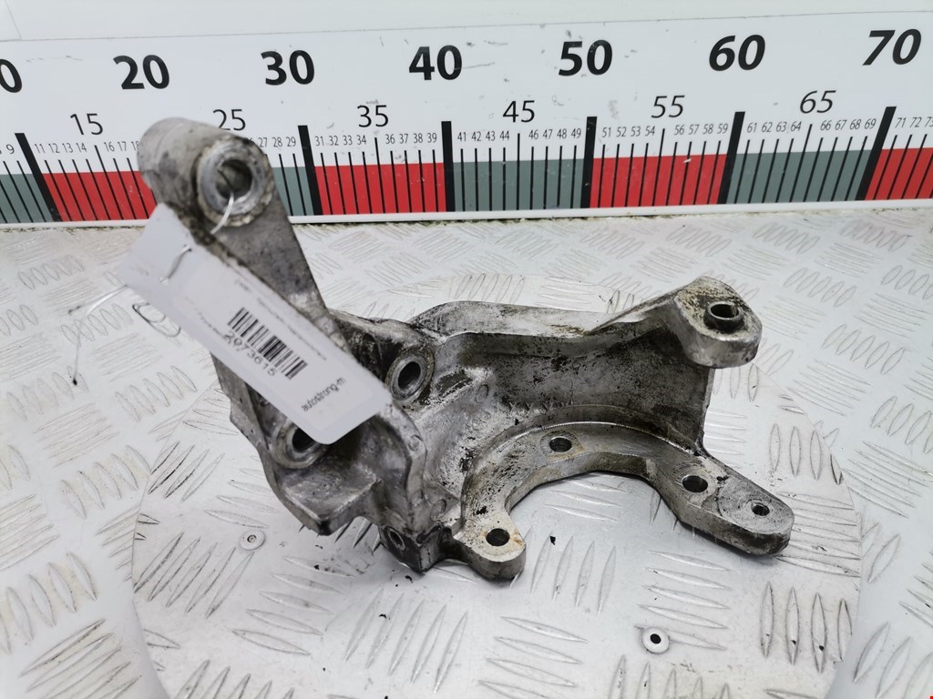 Кронштейн гидроусилителя FORD Escort 1995-2000