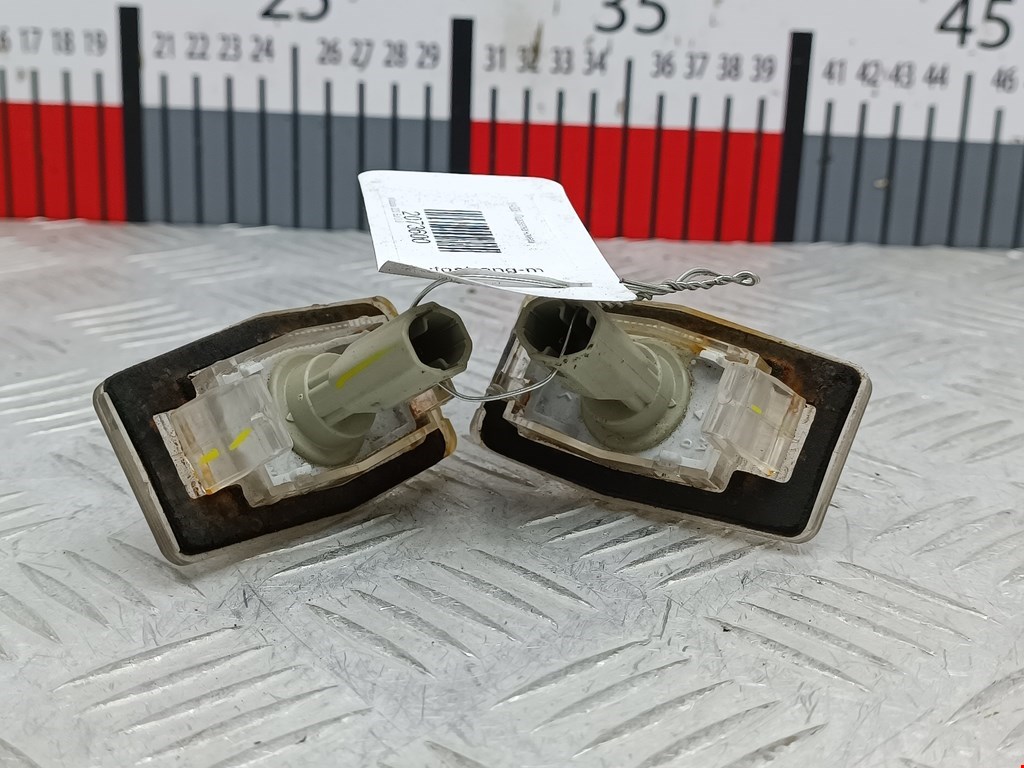 Фонарь подсветки номера MAZDA 323 FA 1977-1980