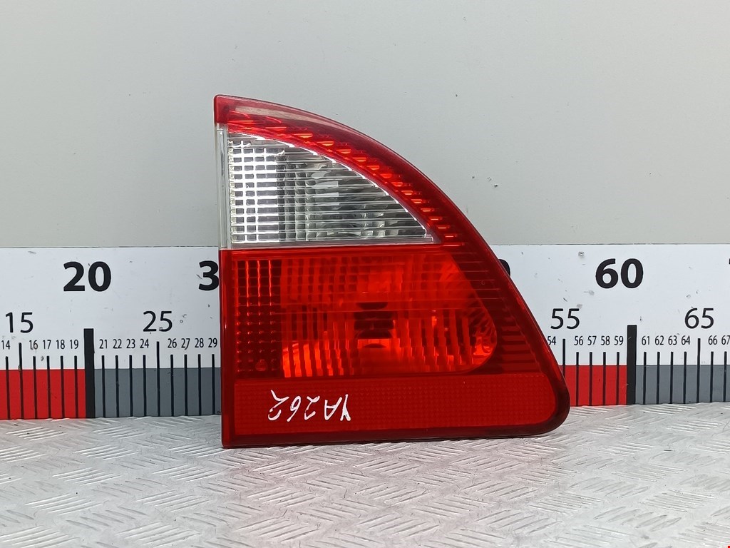 Фонарь задний внутренний левый FORD Galaxy 1995-2005