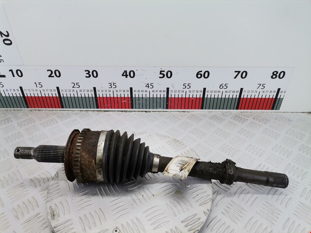 Полуось (привод, приводной вал) передняя правая MITSUBISHI L200 KB 2006-2015