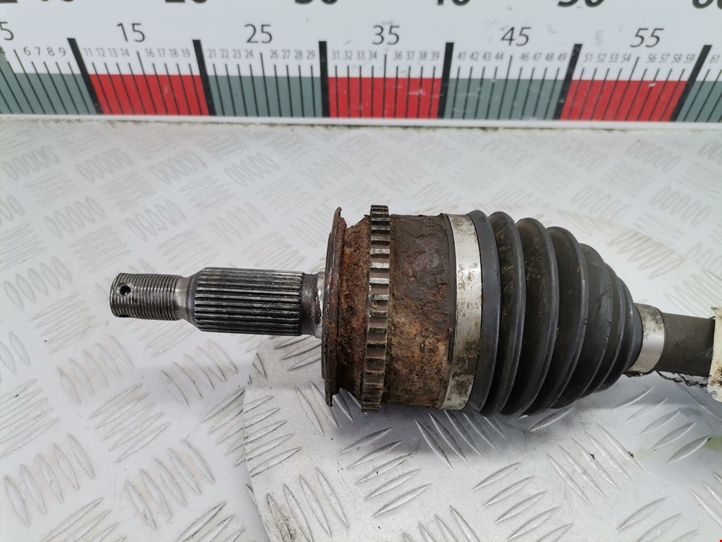 Полуось (привод, приводной вал) передняя правая MITSUBISHI L200 KB 2006-2015