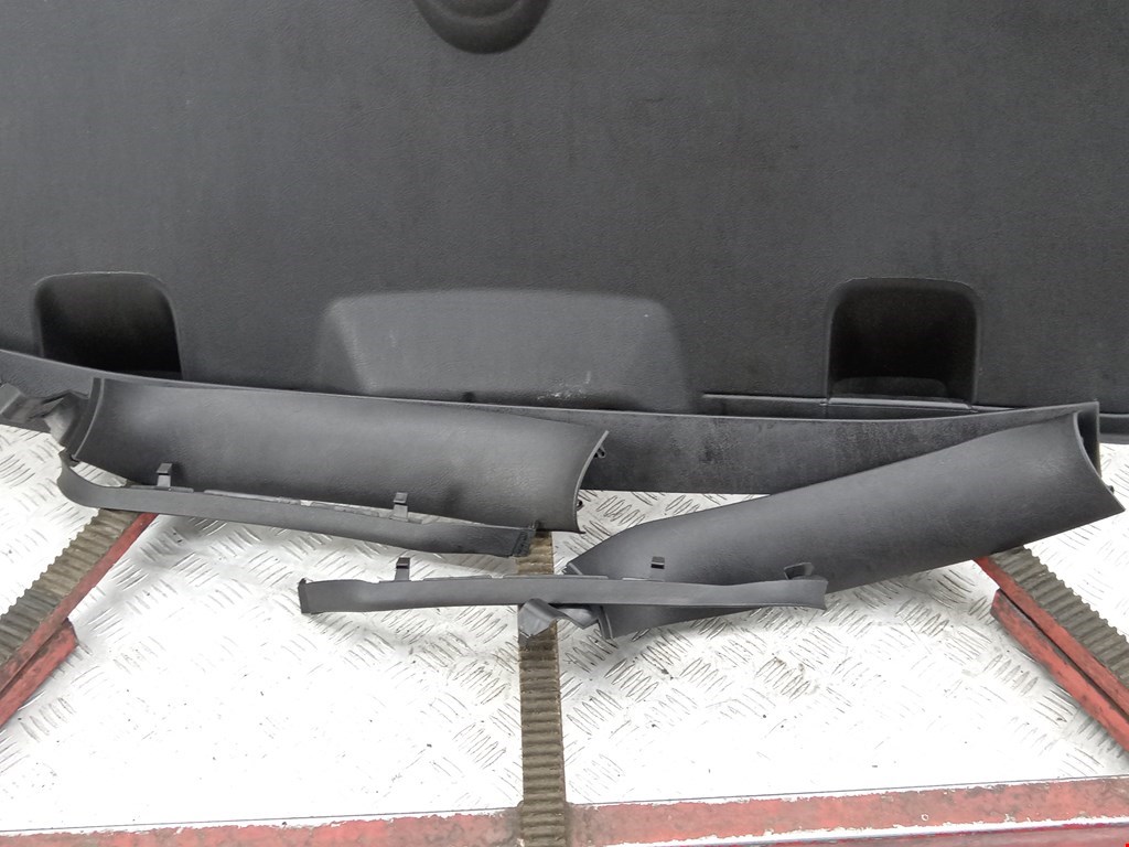 Обшивка крышки багажника PEUGEOT 307 2001-2008