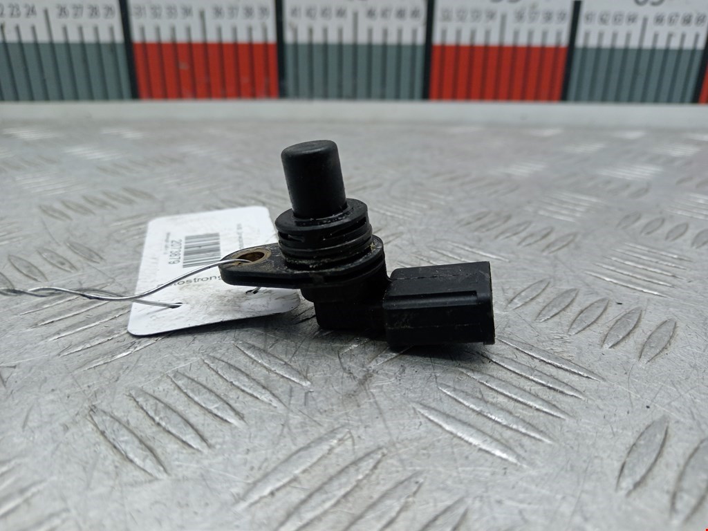 Датчик положения распредвала VOLKSWAGEN Golf IV 1997-2003