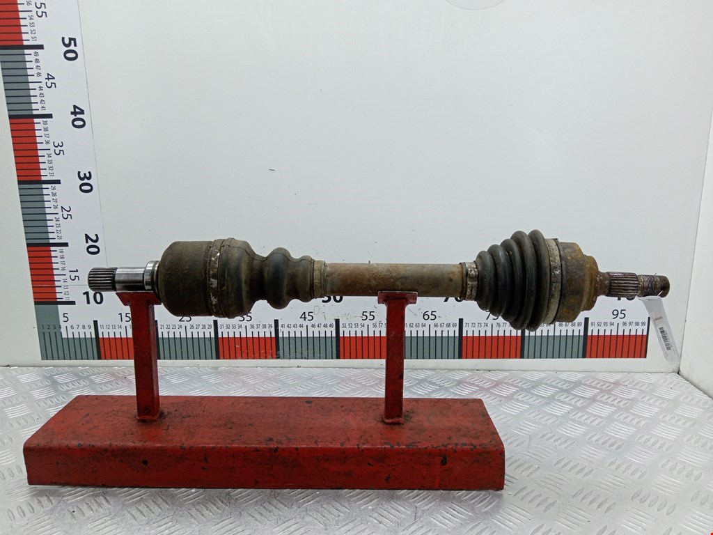 Полуось (привод, приводной вал) передняя левая PEUGEOT Partner 1996-2009