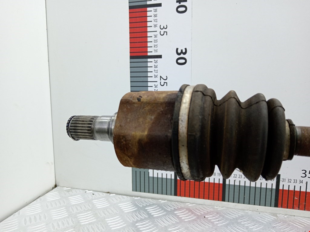 Полуось (привод, приводной вал) передняя правая HYUNDAI Getz 2002-2011