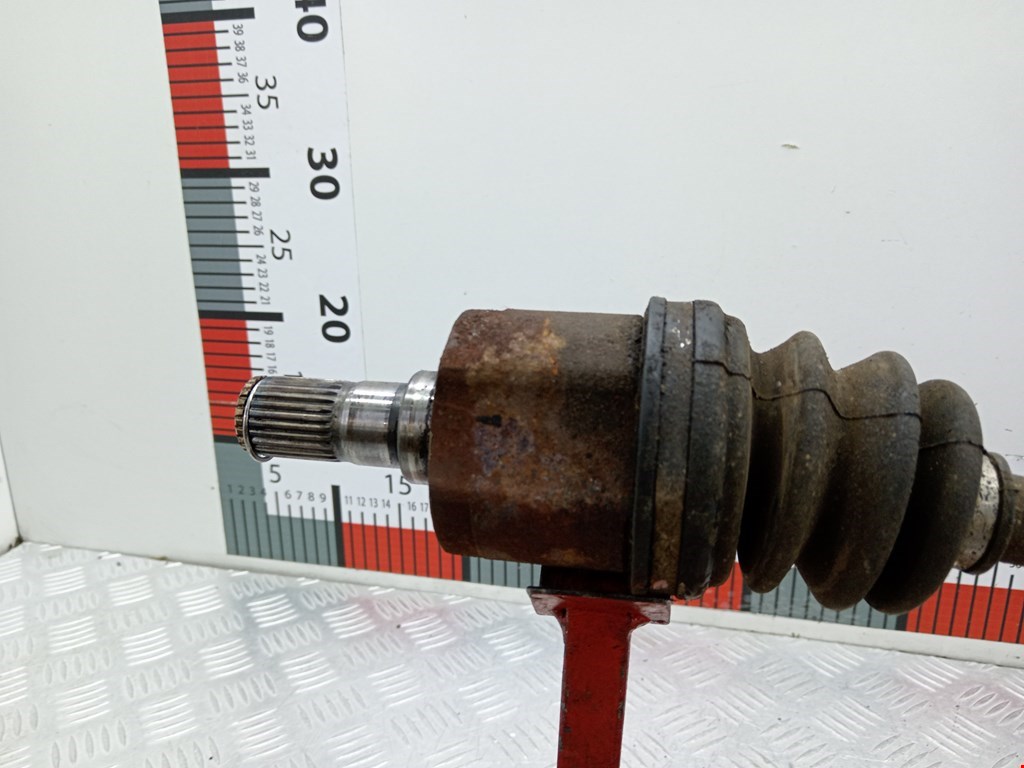 Полуось (привод, приводной вал) передняя левая HYUNDAI Getz 2002-2011