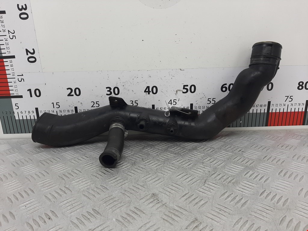 Патрубок интеркулера PEUGEOT 406 1995-1999