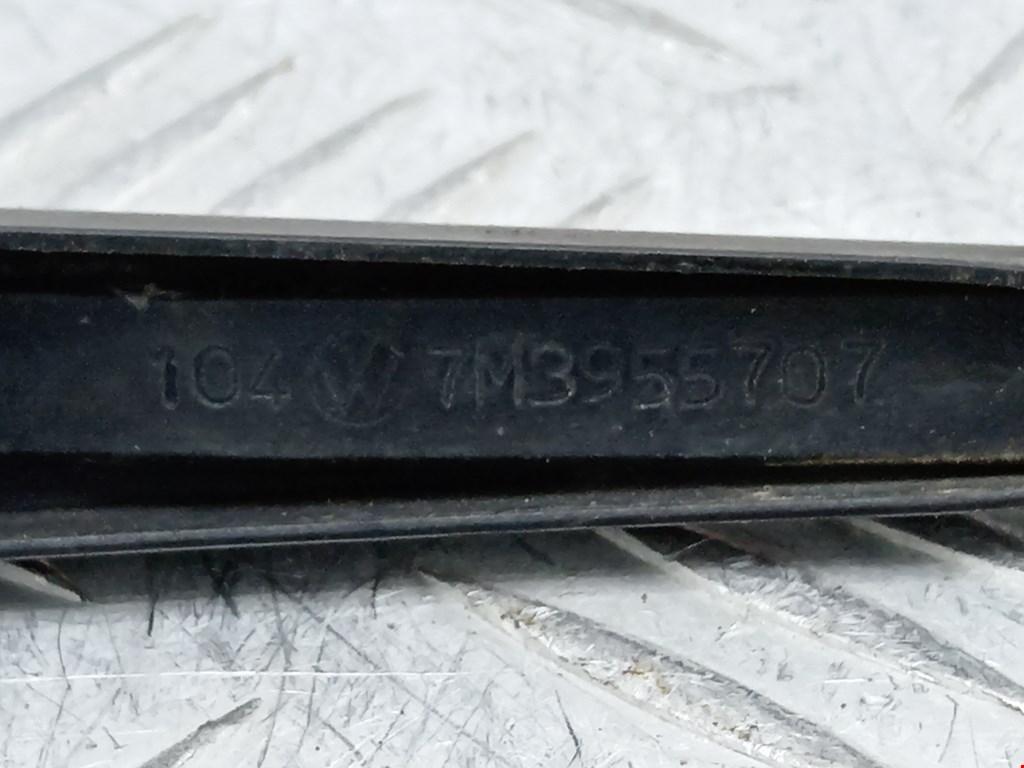 Поводок дворника задний (заднего) SEAT Alhambra 1996-2010