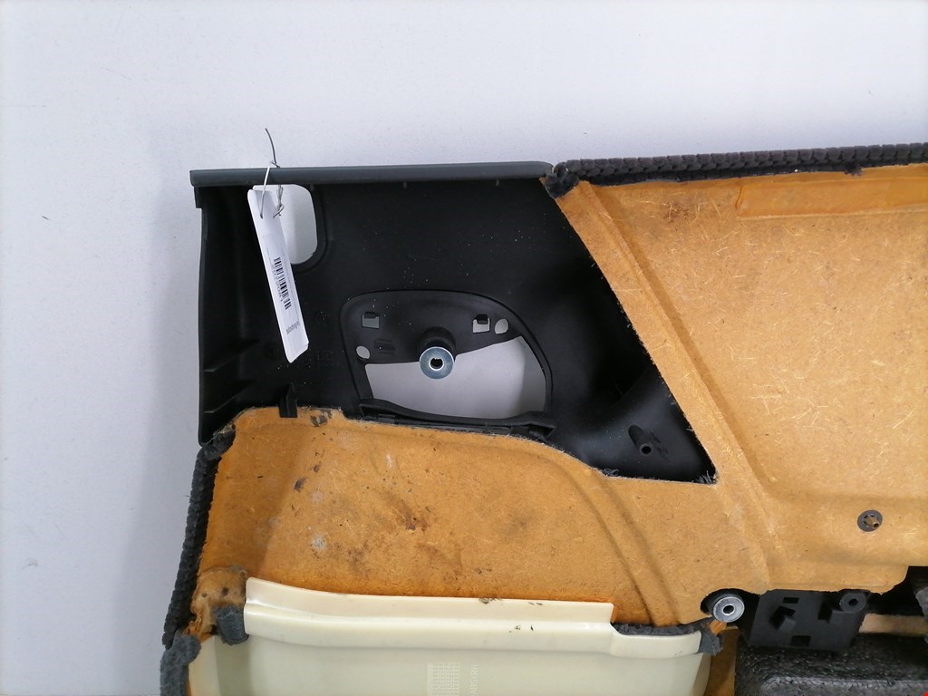 Обшивка двери задняя левая OPEL Omega B 1994-2004