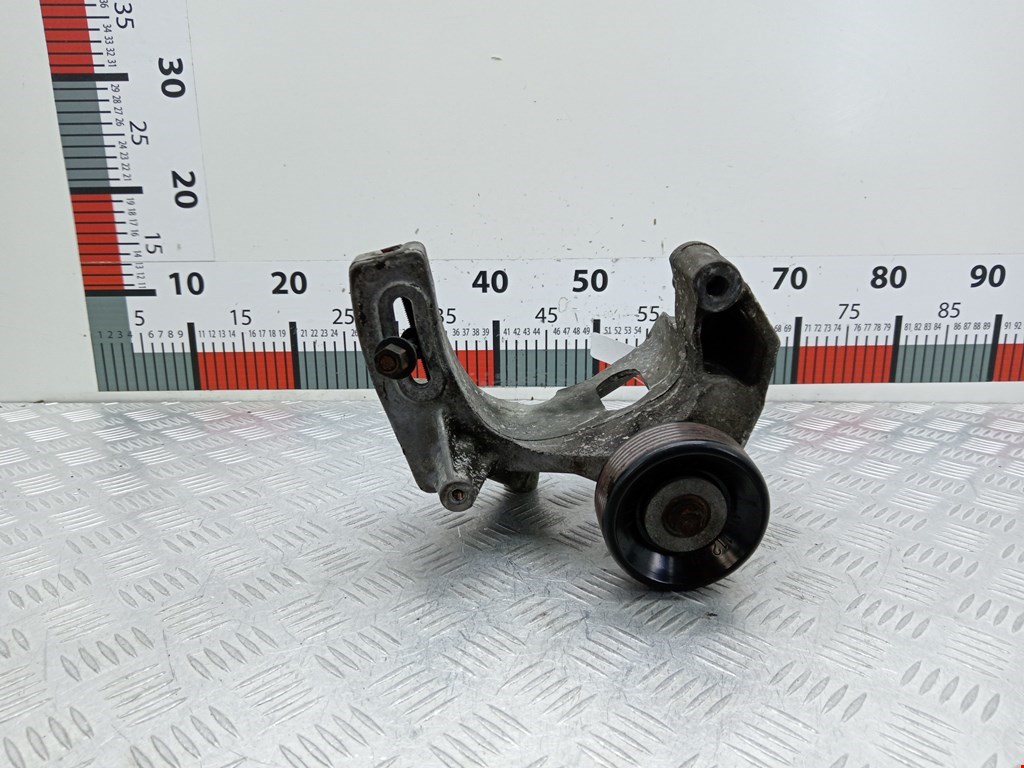 Кронштейн генератора CHRYSLER Voyager III GS 1995-2000