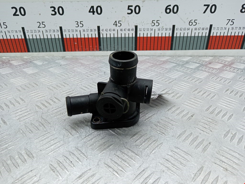 Тройник системы охлаждения SEAT Toledo 1991-1999