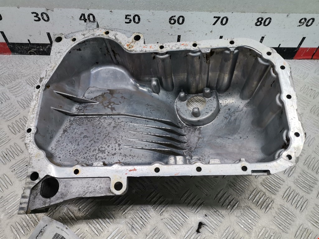 Поддон масляный двигателя VOLKSWAGEN Passat B5 1997-2005
