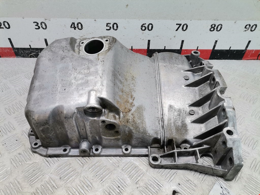 Поддон масляный двигателя VOLKSWAGEN Passat B5 1997-2005