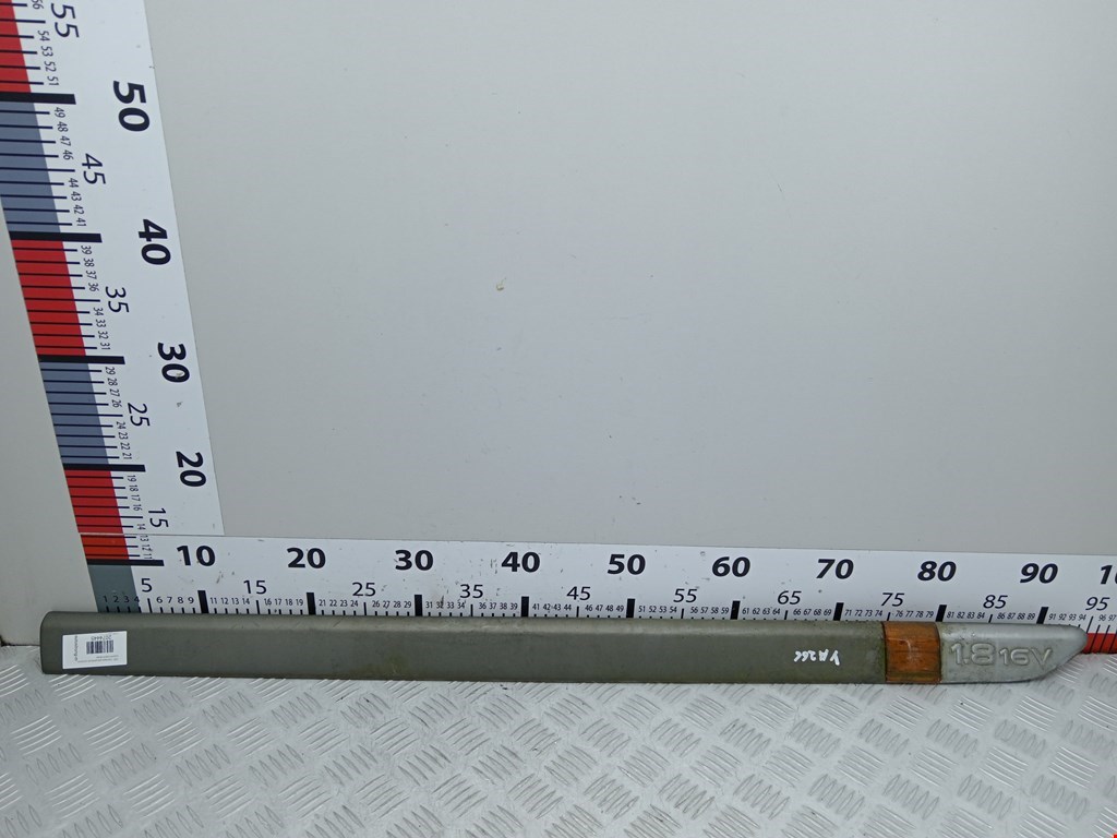 Накладка декоративная (молдинг) двери передней правой Renault Laguna 2 (2000-2007)